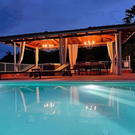 Villa Lovran - 150M To The Beach - Infinity Pool - Incredible Sea View - Fitness Room Bagian luar foto