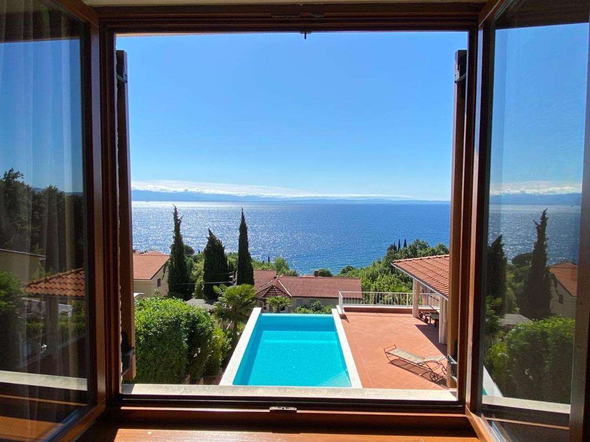 Villa Lovran - 150M To The Beach - Infinity Pool - Incredible Sea View - Fitness Room Bagian luar foto