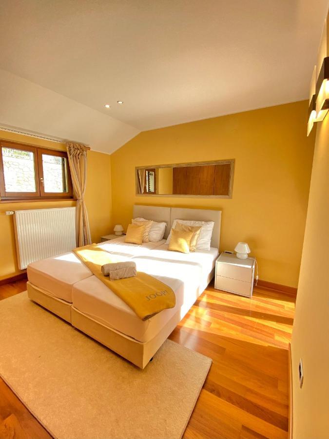 Villa Lovran - 150M To The Beach - Infinity Pool - Incredible Sea View - Fitness Room Bagian luar foto