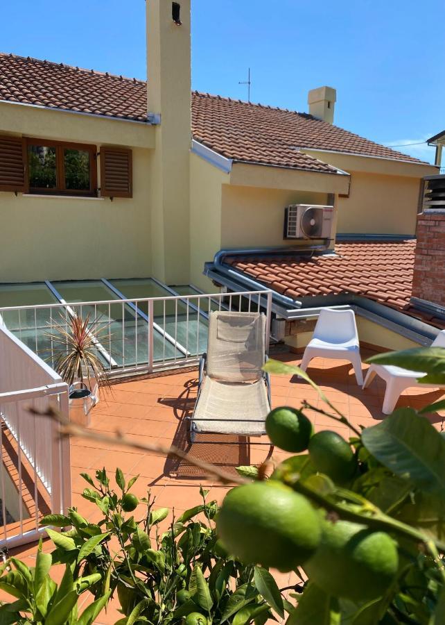Villa Lovran - 150M To The Beach - Infinity Pool - Incredible Sea View - Fitness Room Bagian luar foto