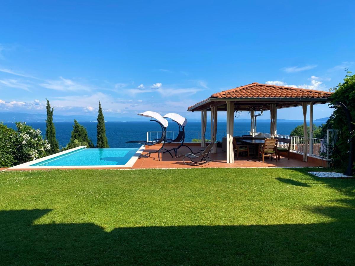 Villa Lovran - 150M To The Beach - Infinity Pool - Incredible Sea View - Fitness Room Bagian luar foto