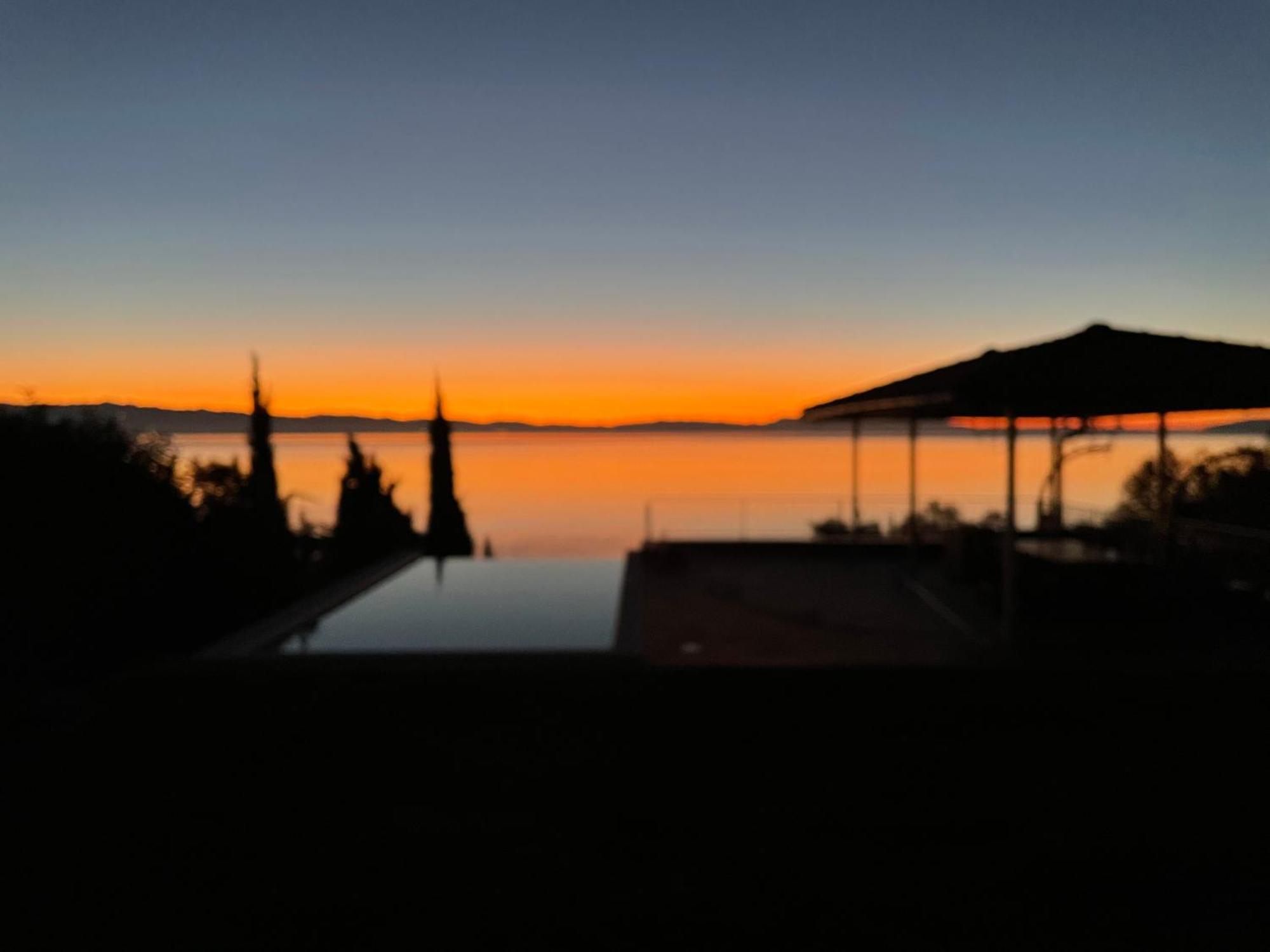Villa Lovran - 150M To The Beach - Infinity Pool - Incredible Sea View - Fitness Room Bagian luar foto